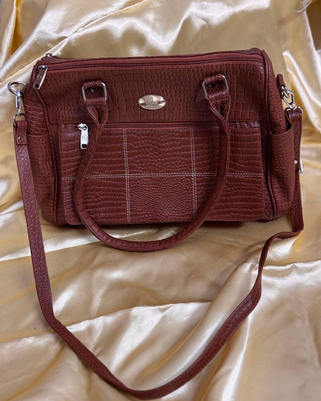 Sreeleathers big size brown bag