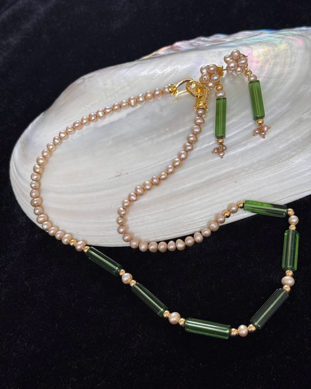 Real pearl and Crystal stone necklace set