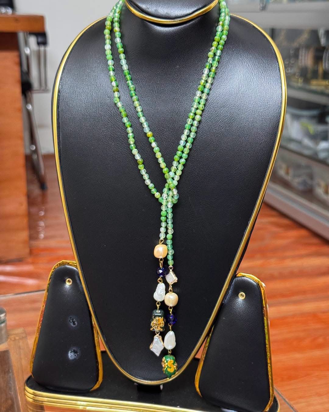 Crystal Tie Necklace 1