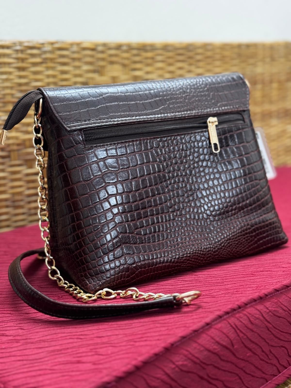 Sreeleathers medium size maroon bag
