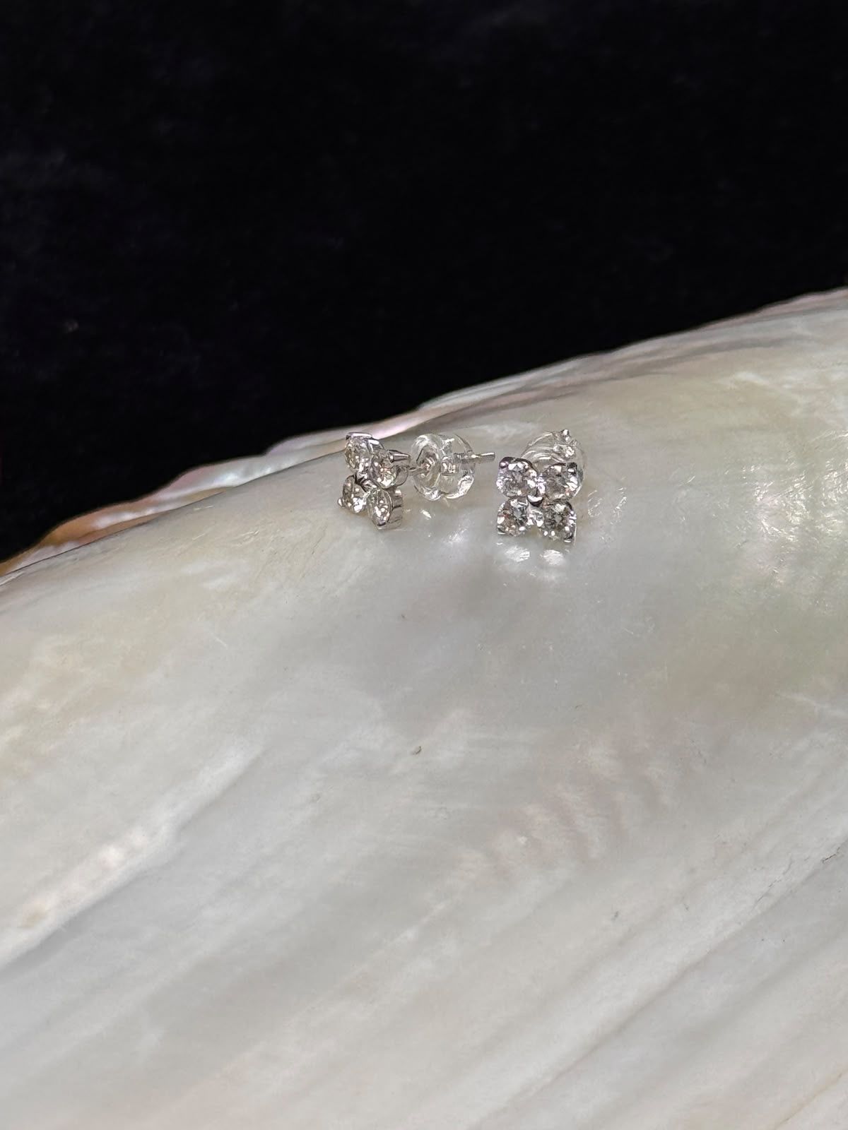 Moissanite Diamond Ear Ring 0.97 grams