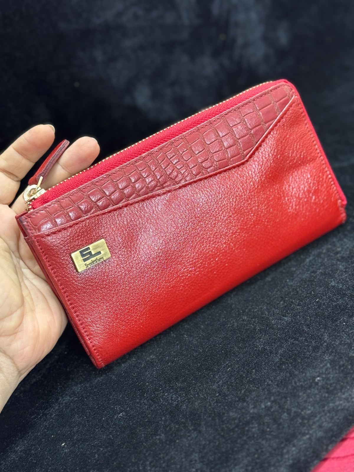 Sreeleathers red colour ladies purse