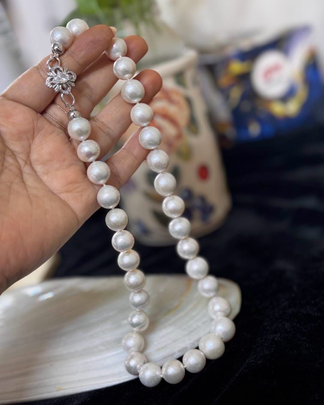 Real Sea pearl necklace