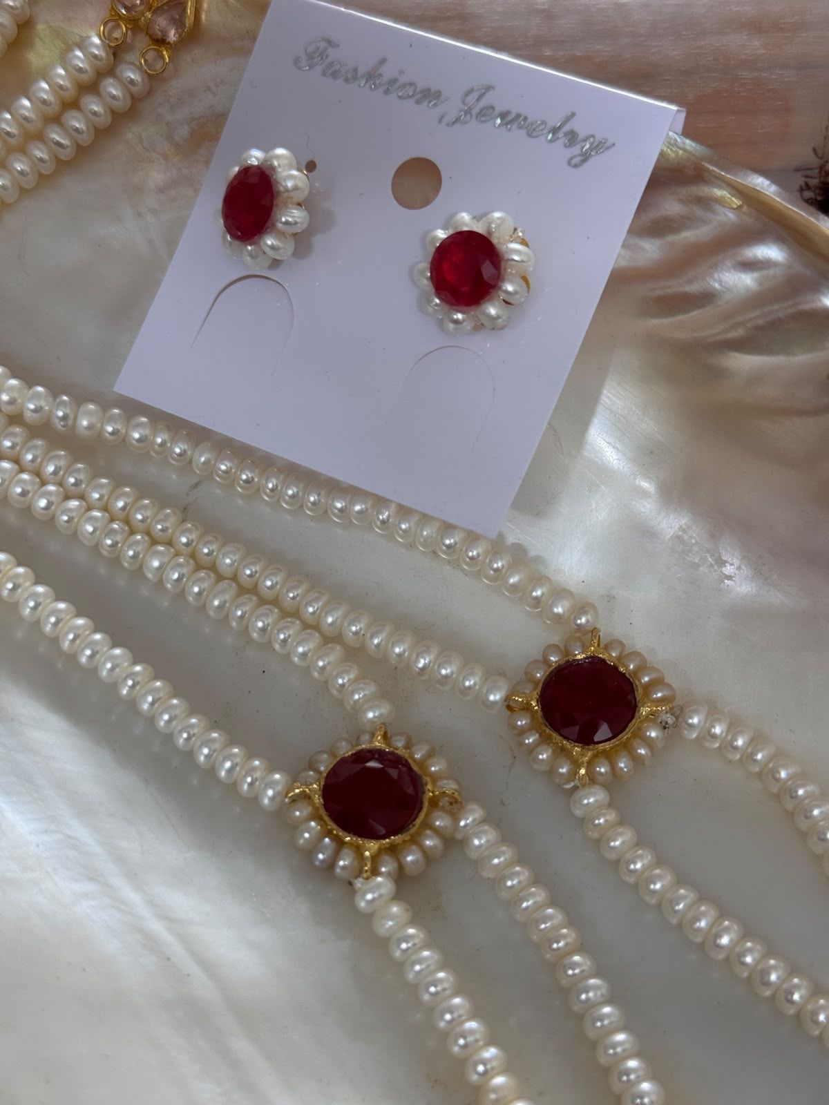 Exclusive real pearl set