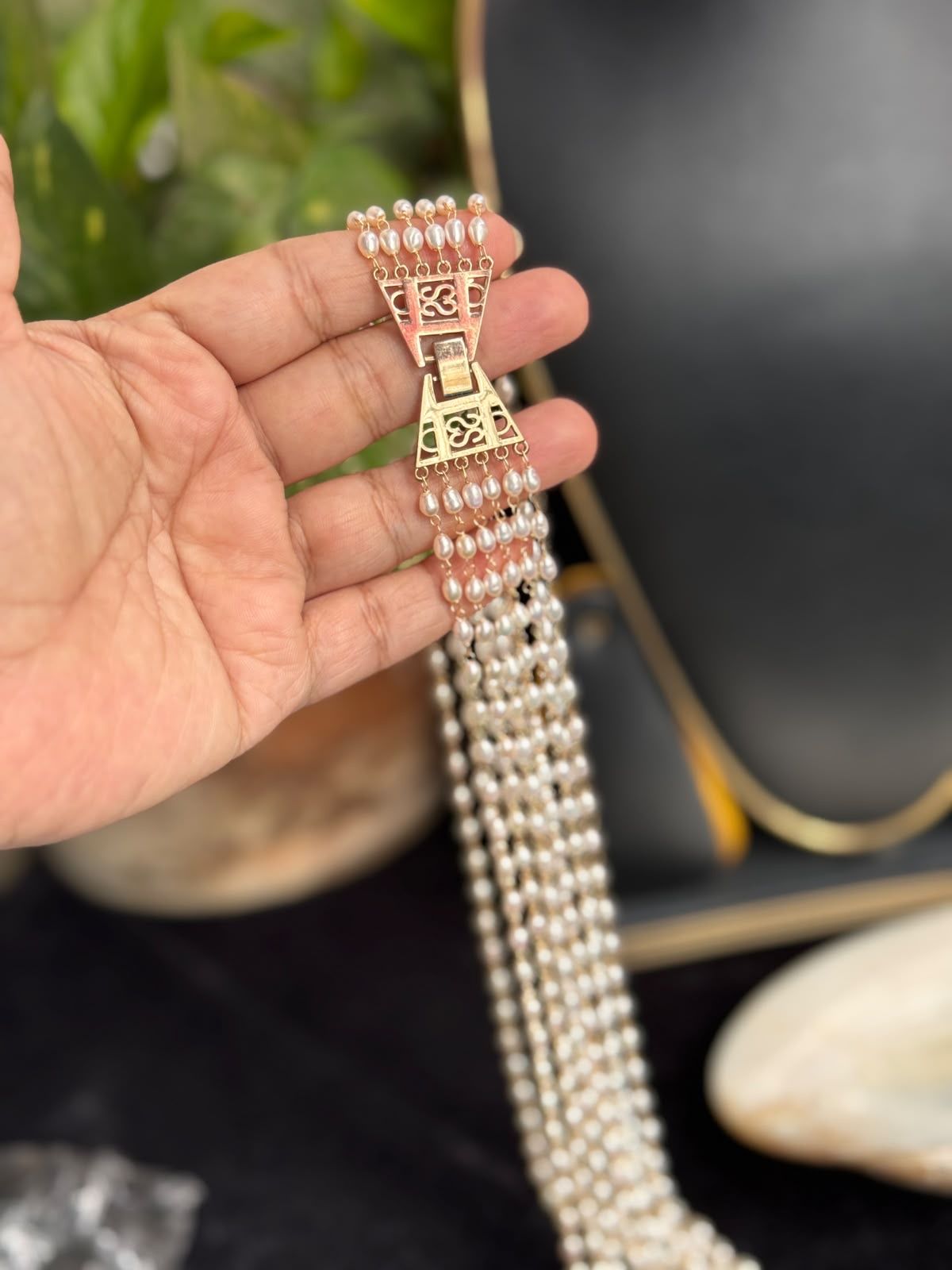 Exclusive real pearl six layer necklace
