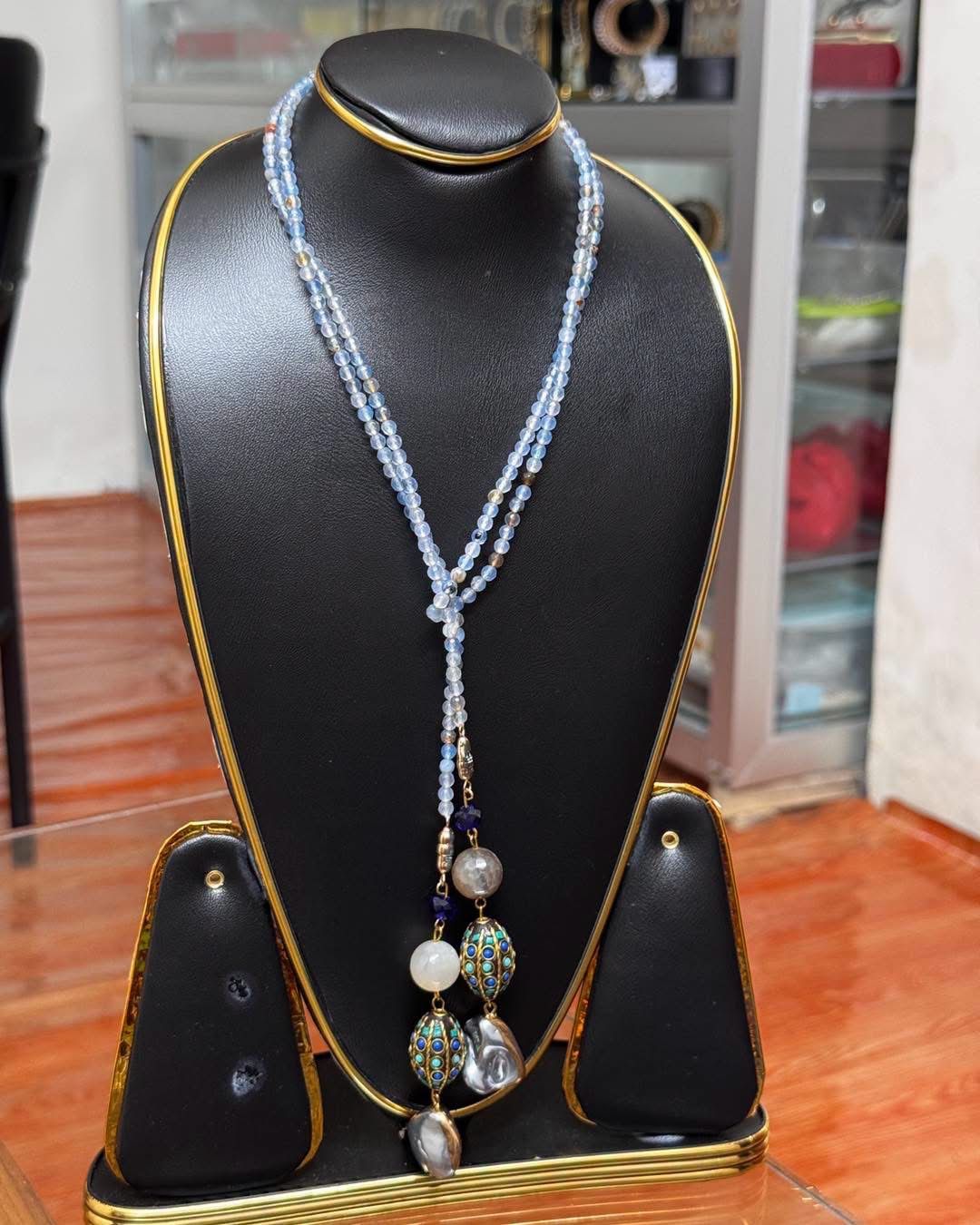 Crystal Tie Necklace 9