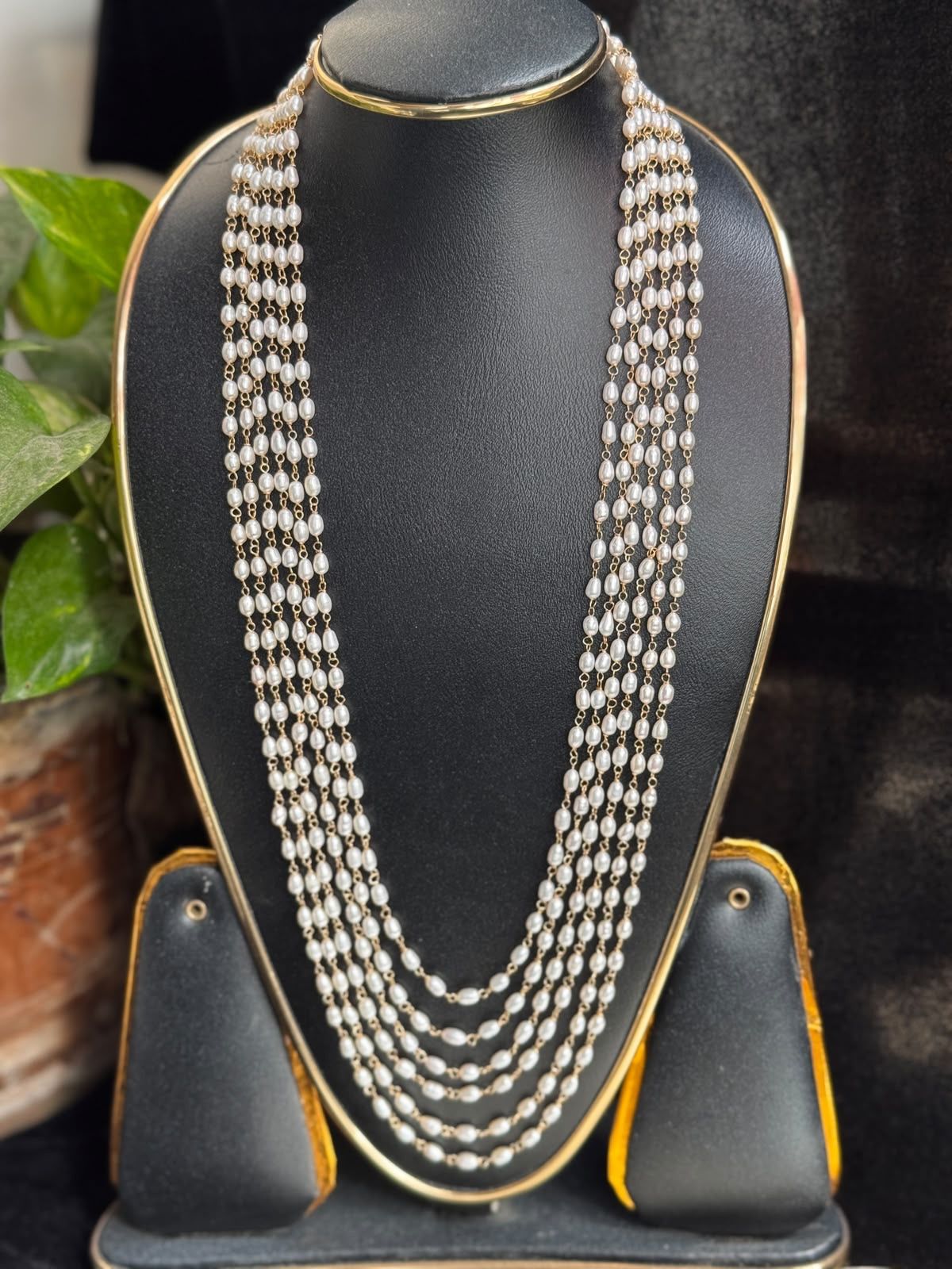 Exclusive real pearl six layer necklace