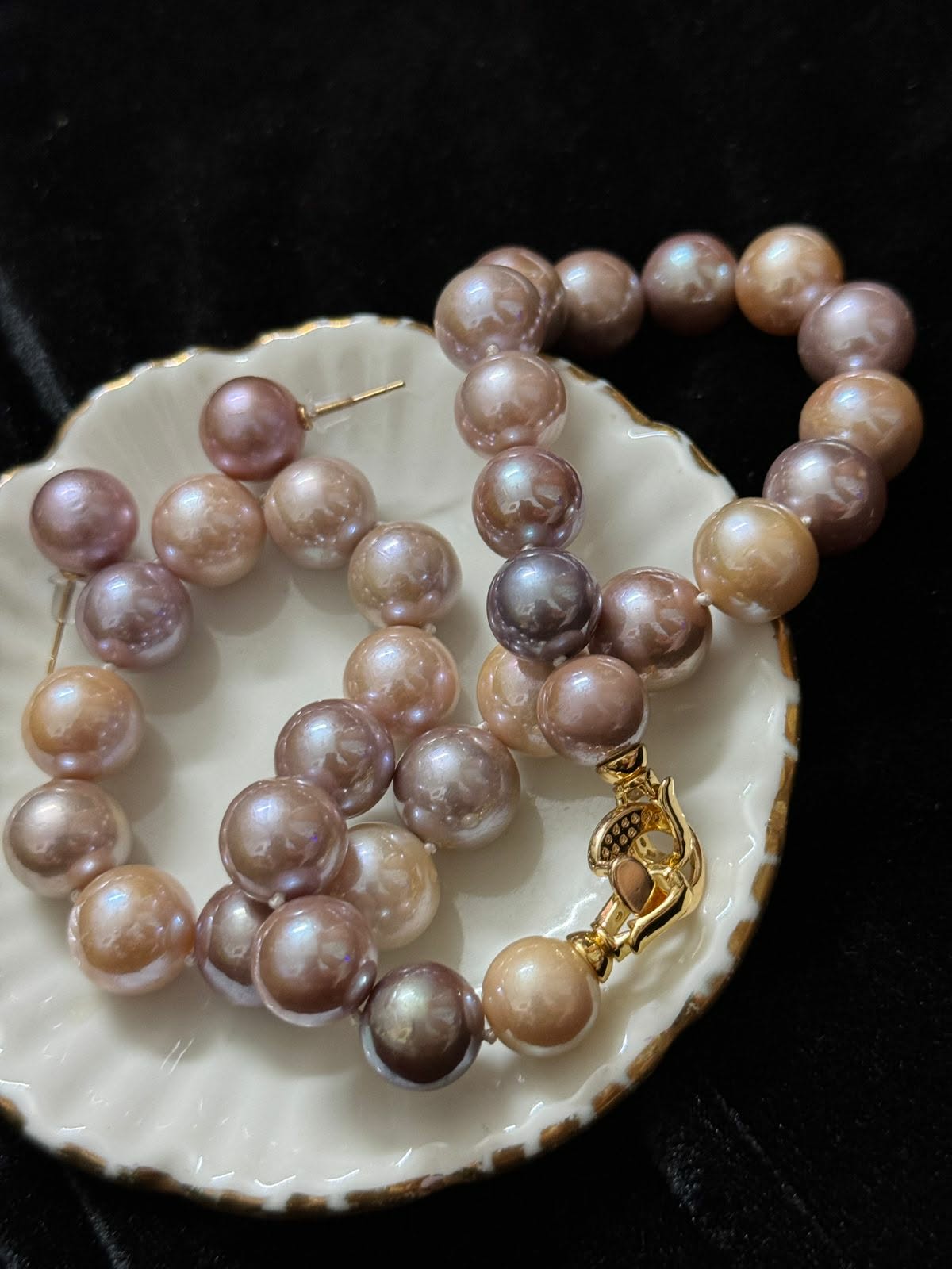 pearl bracelate